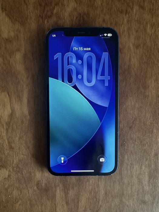 iphone  12/64.