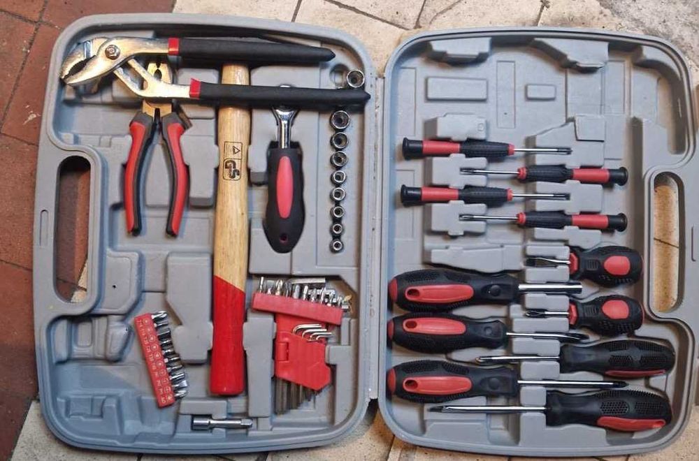 Набір інструментів