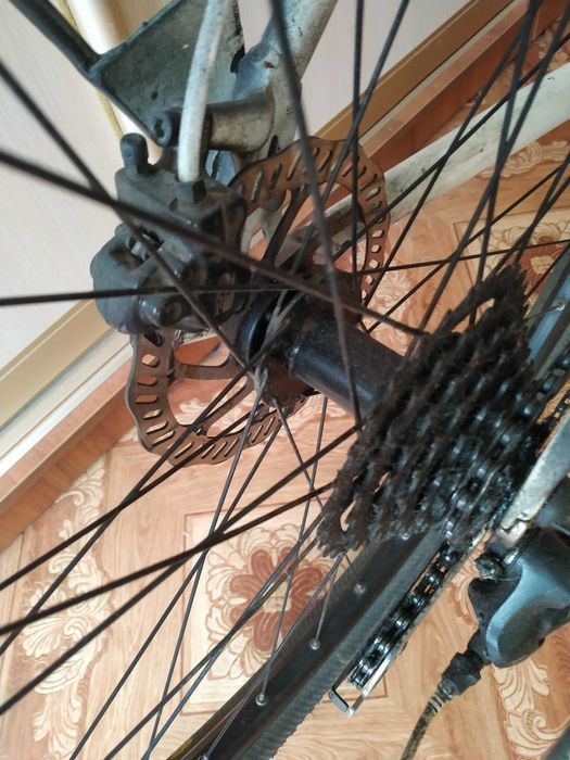 Продам велосипед LEON.