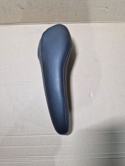 Podłokietnik skórzany brązowy Opel Mokka A europa oryginał