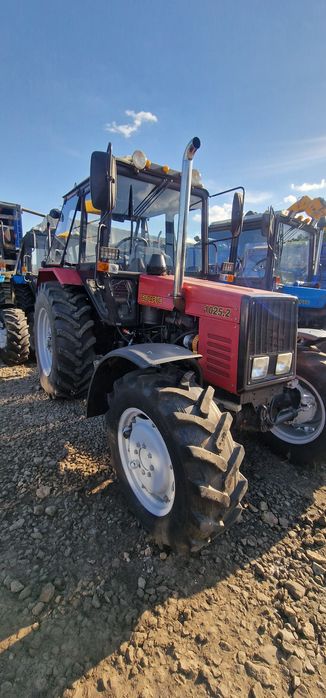 Трактор МТЗ 1025.2