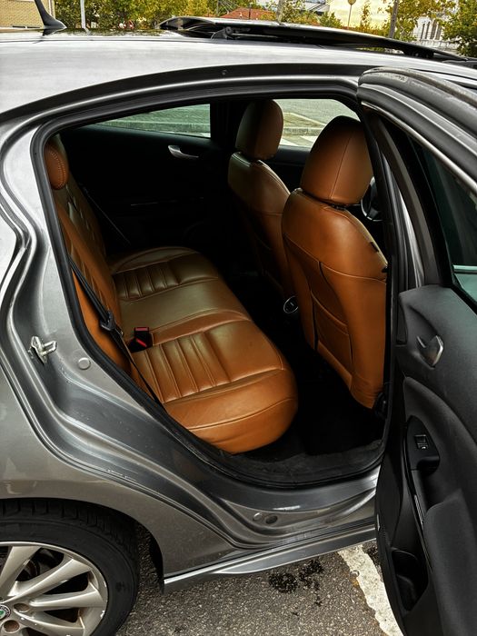 Alfa Romeo Giulietta 1.6 Jtdm-2