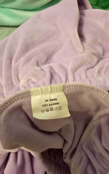 Dres z weluru bluza w serk z długimi spodniami , kolor lila.