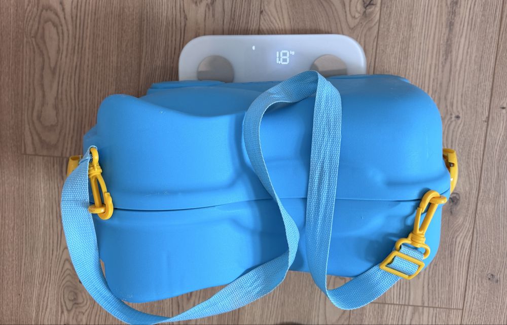 Walizka kabinowa, podróżna, jeździk. Molto