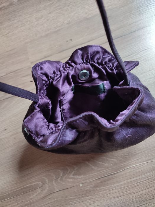 Torebka damska fioletowa malutka