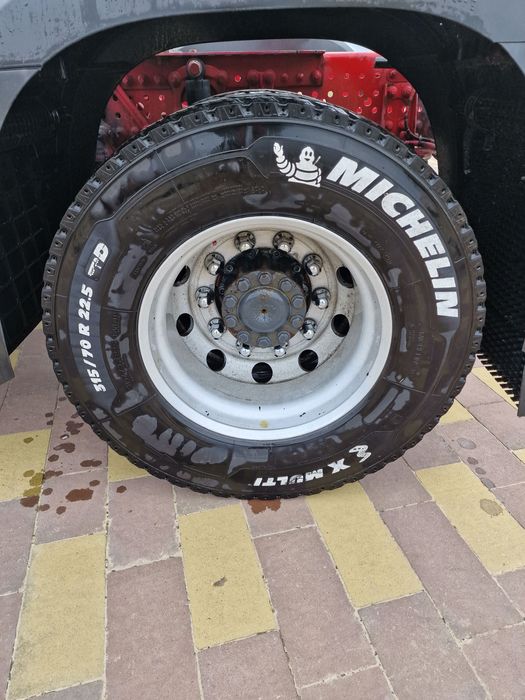 Колеса резіна ведуча вісь Michelin 99% NEU  315/70R22.5 без діска