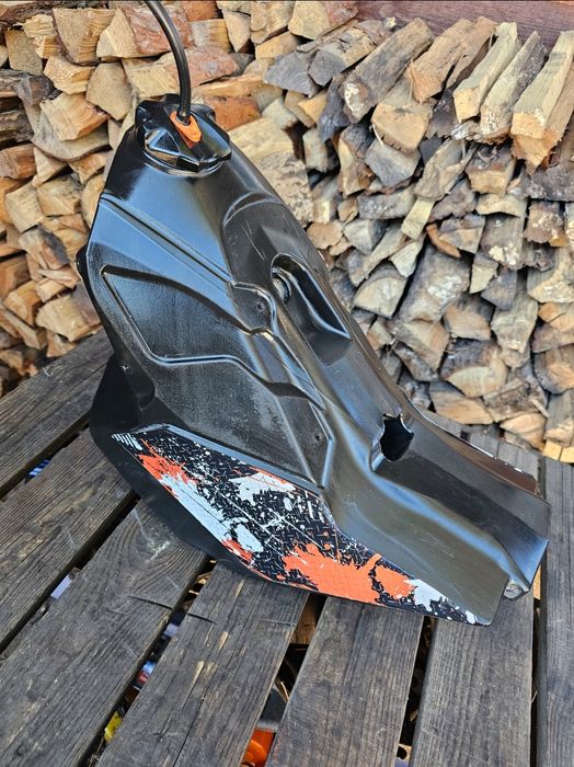 Паливний Бак KTM Husqvarna 125-630cc 00-23р