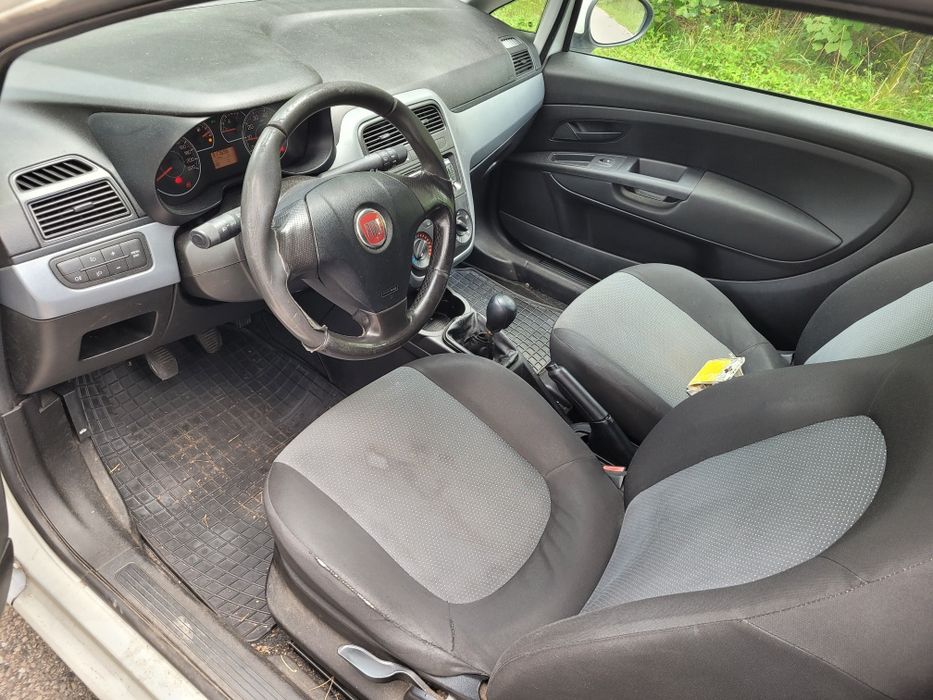 Fiat Grande Punto 1.3 diesel VAN.  VAT-1