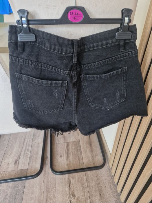 Nowe spodenki czarne