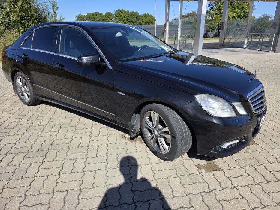 Mercedes-Benz  E350 W212