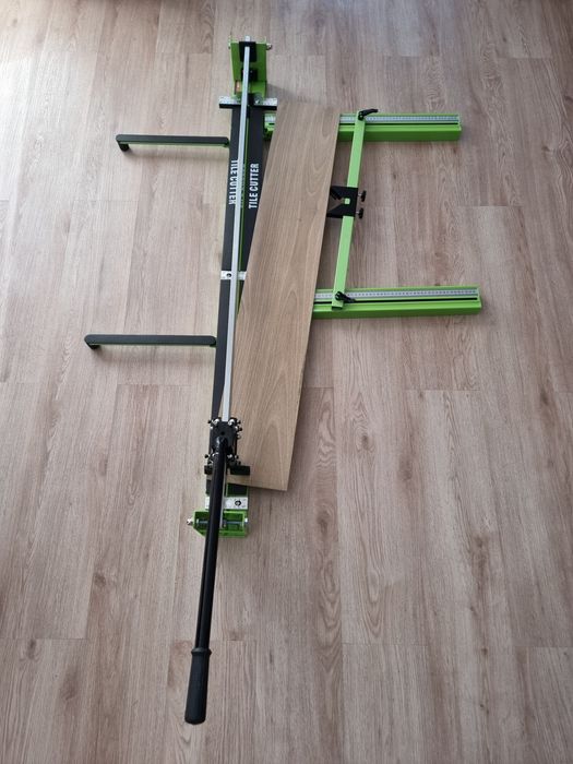 Professional Scribing Tool 120 cm with Laser + Extra Diamond – €15064285111423362121