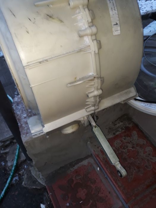 Продам пральну машину