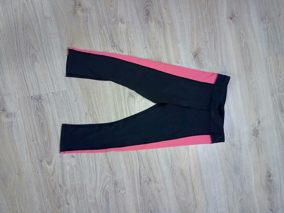 Spodnie sportowe legginsy damskie rozmiar S klasyczne 3/4 4F