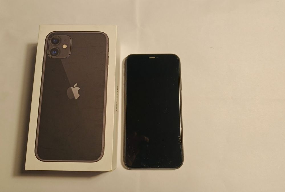 iPhone 11 [64 GB] Pilnie Sprzedam!!
