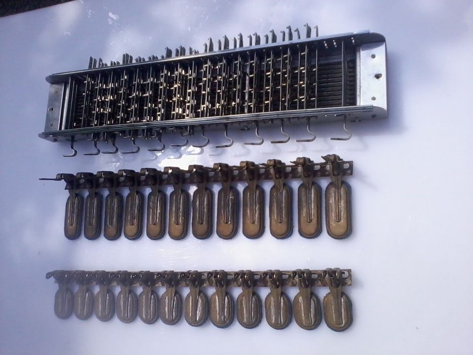 "Вельтмейстер" 3\4 акк-он(Германия)-басовый механизм и клапана,латунь!