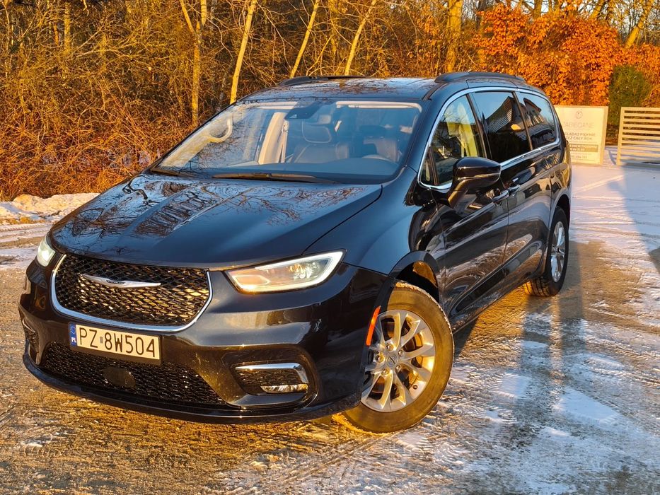 Chrysler Pacifica Chrysler Pacifica 2022, Touring L, AWD - pierwszy właściciel w kraju