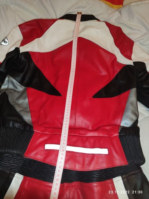 Продам мотокомбінезон!