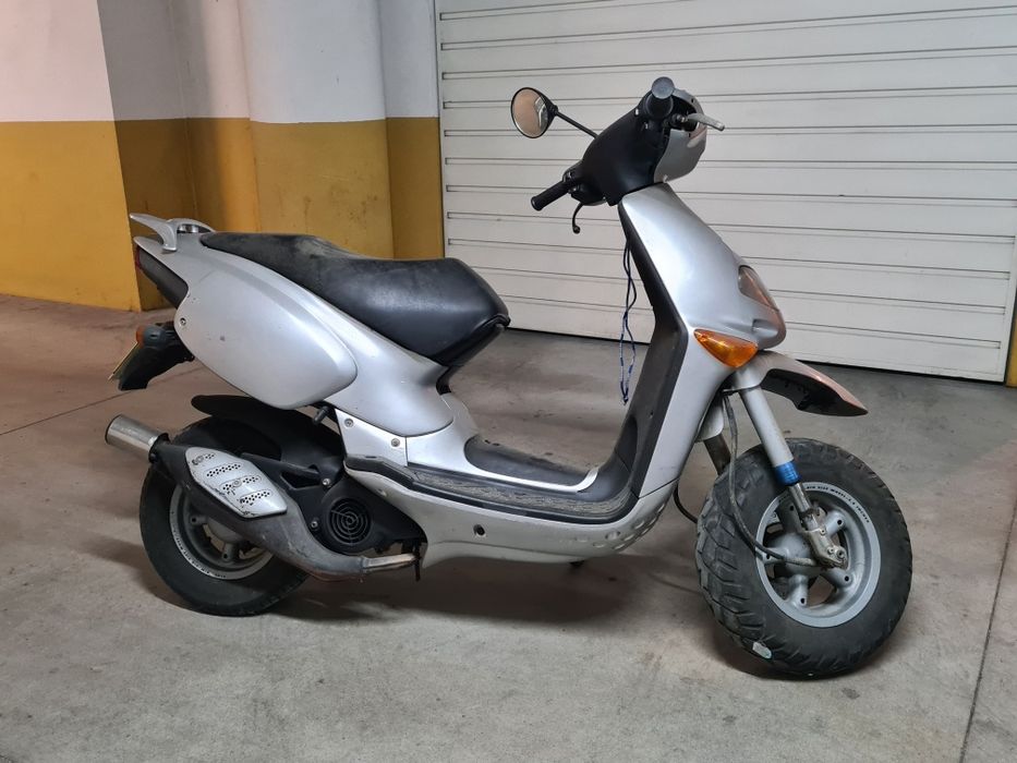 Scooter Aprilia Rally