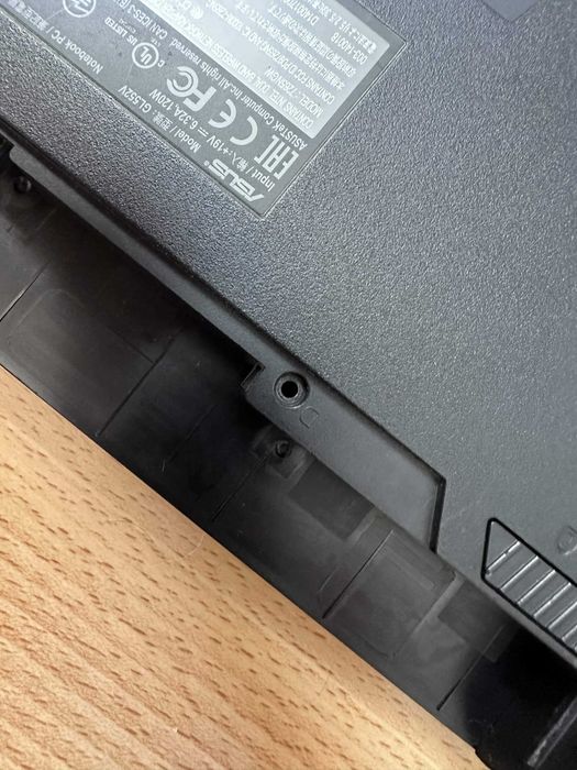 ASUS GL552VW | i5-6300HQ | GTX 960M | 1TB+ | 8GB RAM