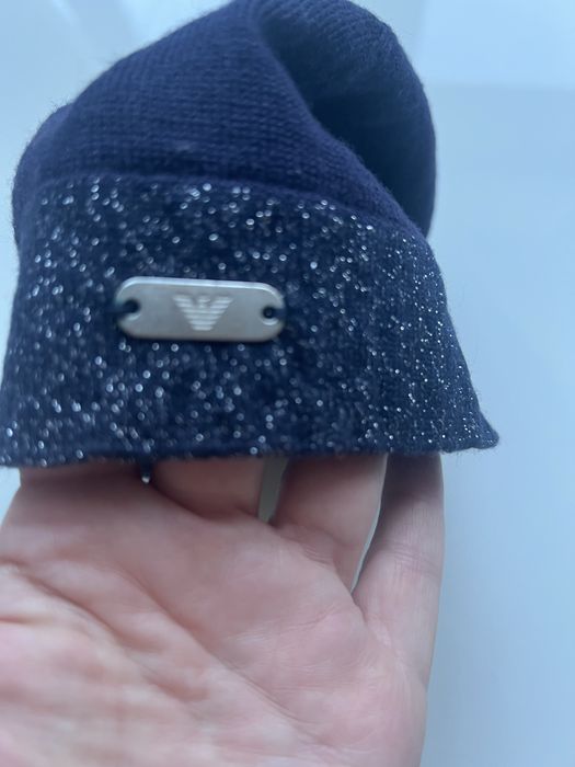 Продам шапку Armani