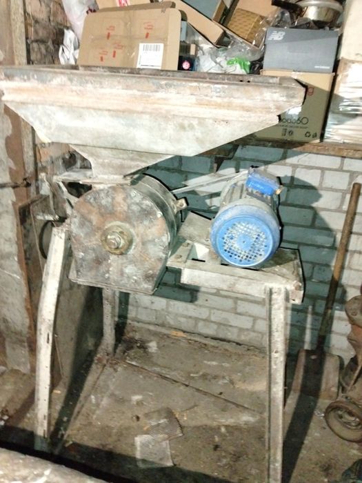 Зернодробилка 4кВт 3фазы