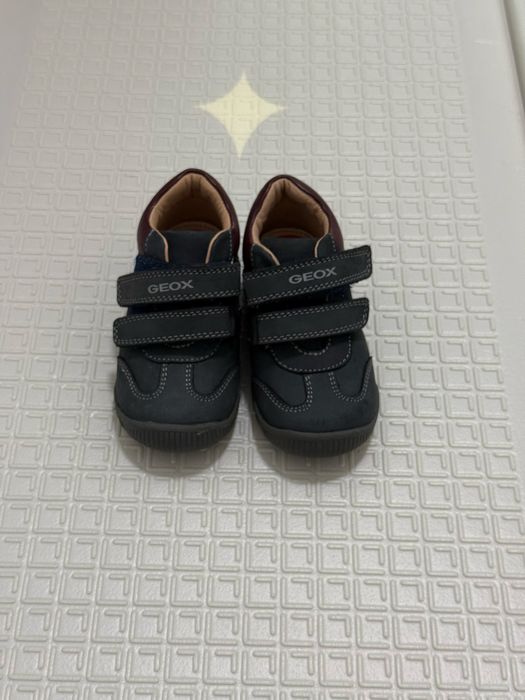 Взуття для хлопчика 21 розміру geox h&m кеди кросівки черевики