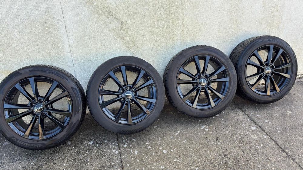 Jantes 17” - Mercedes!! + Pneus excelente estado
