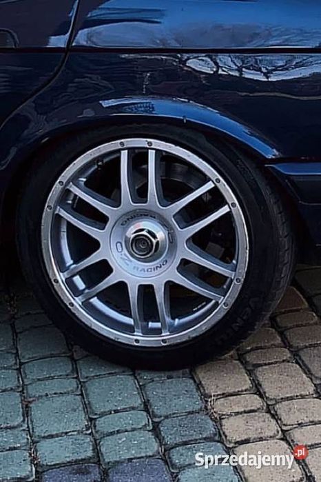 OZ Racing F1 Plus 17” 5x120 8J ET35 – BMW komplet