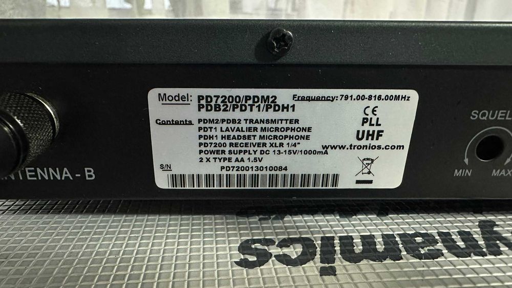 Zestaw mikrofonów bezprzewodowych