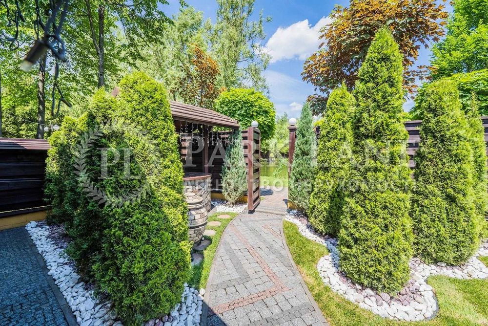 Продаж будинку в КМ Козирна Карта, Березівка, Стоянка, Мила, басейн