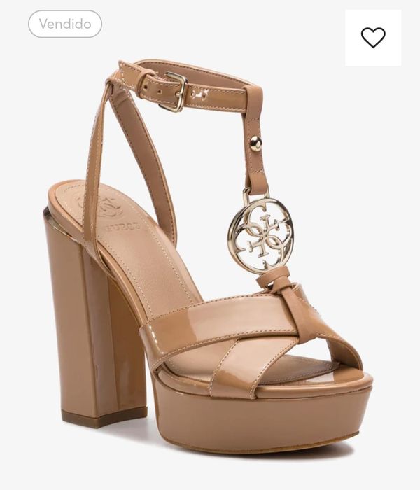 Sapatos bege (Guess)