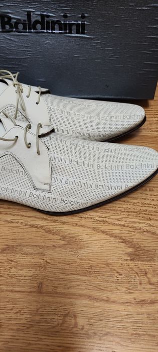 Продам чоловічі туфлі Baldinini