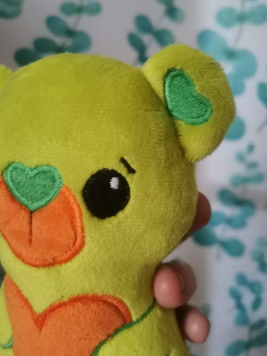 Pluszowy handmade mały misiu seledyn plus pomarańcz