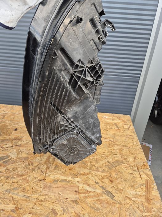Audi A8 S8 D5 Laser lampa przednia przod prawa 4N0941086 ŁADNA