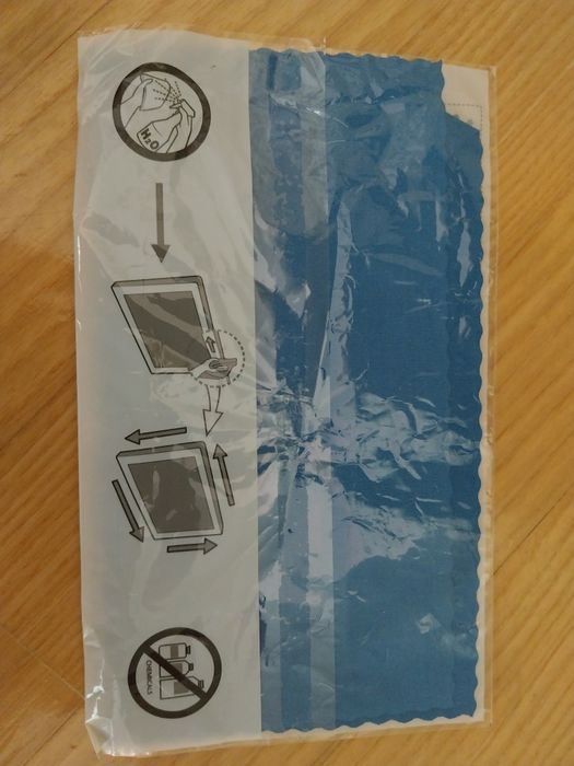 Nowa do czyszczenia monitoru