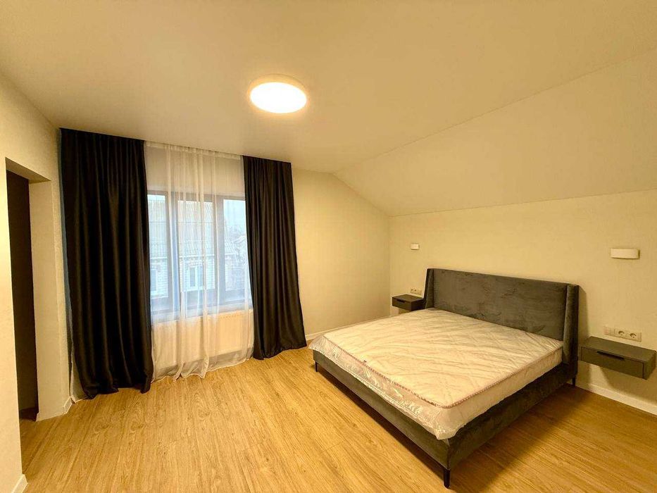 Оренда просторового двоповерхового будинку в Царському селі