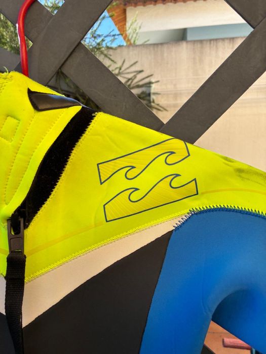 Fato Surf Billabong 4’3