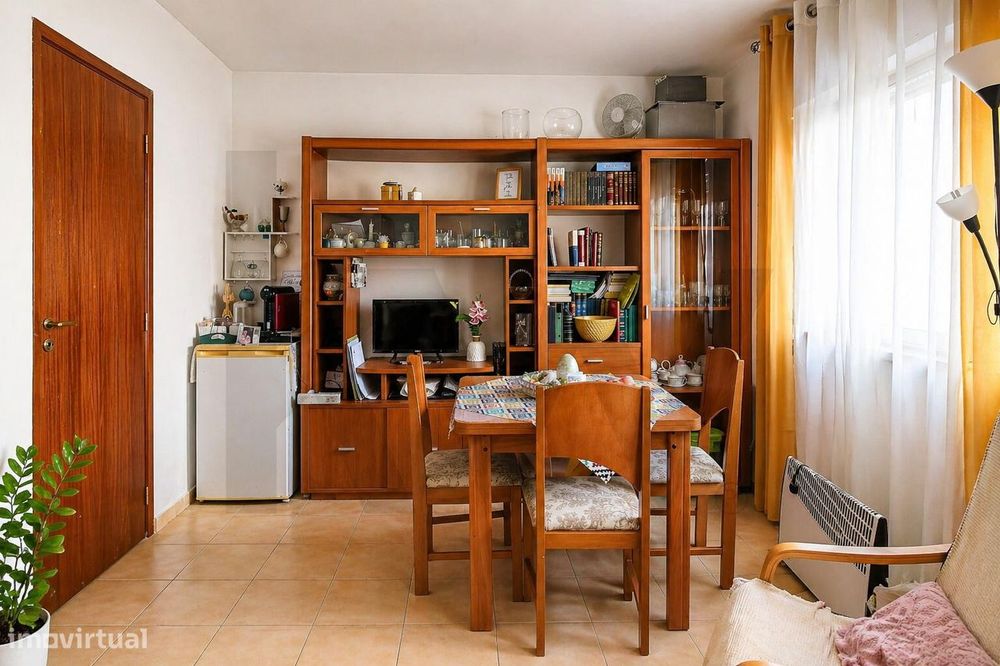 Apartamento T2 em Esgueira