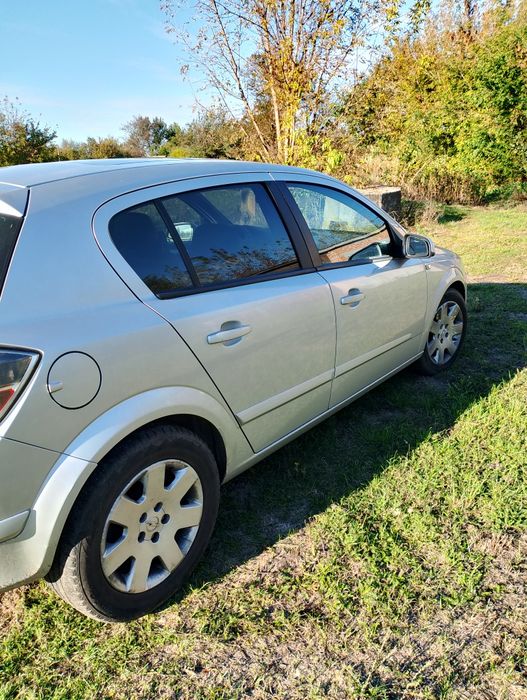 Продам власне авто.