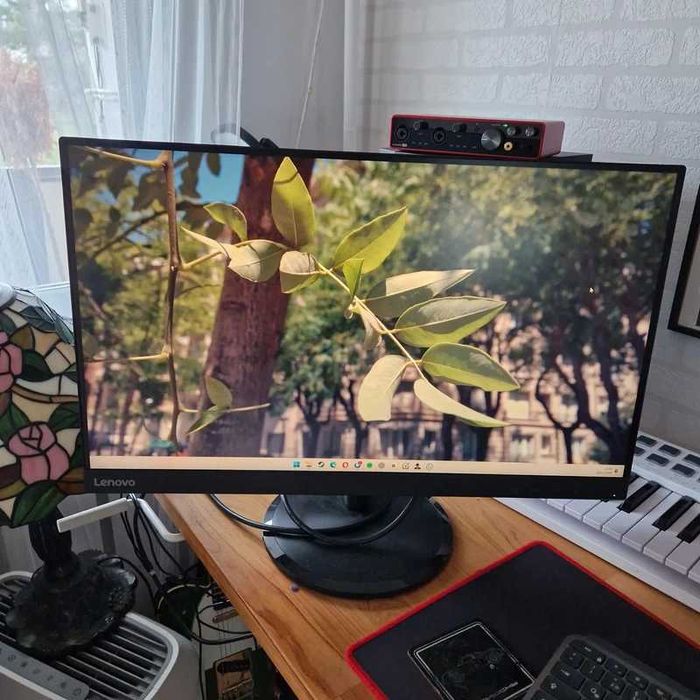 27" Lenovo D27-40 - 1920x1080 (FHD)
