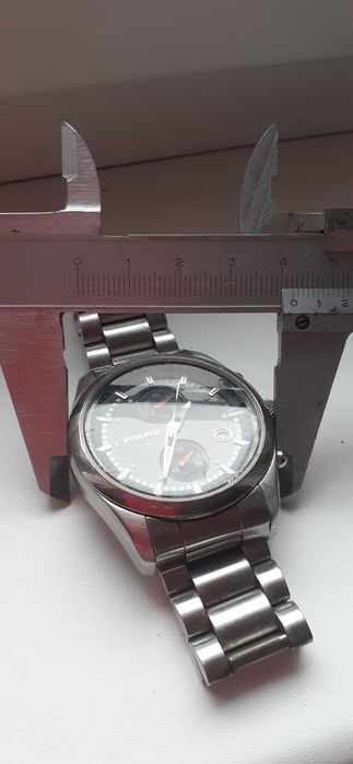 Zegarek z bransoletką POLICE  Chronograph-stoper ładny stan.
