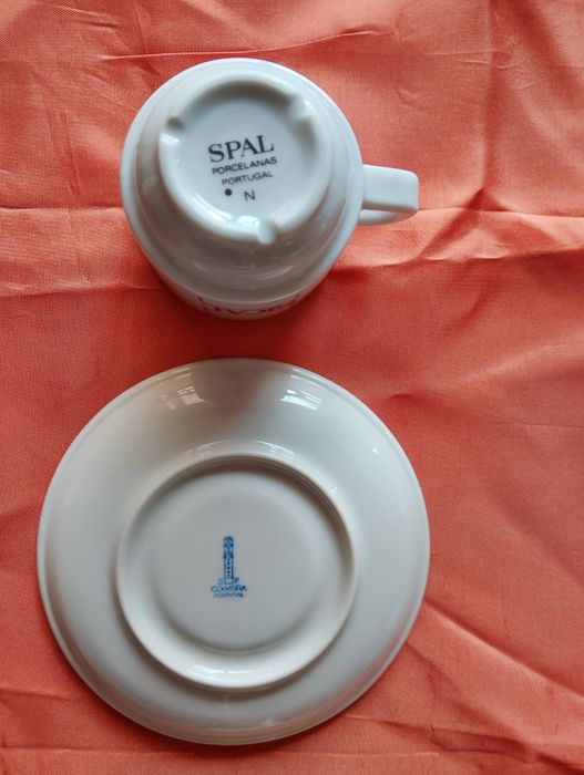 Coffee Cups and Saucers444751978662481921