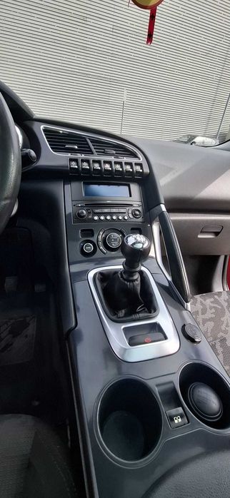 Peugeot 3008 1.6 HDi — SUV Familiar Económico e Muito Bem Equipado