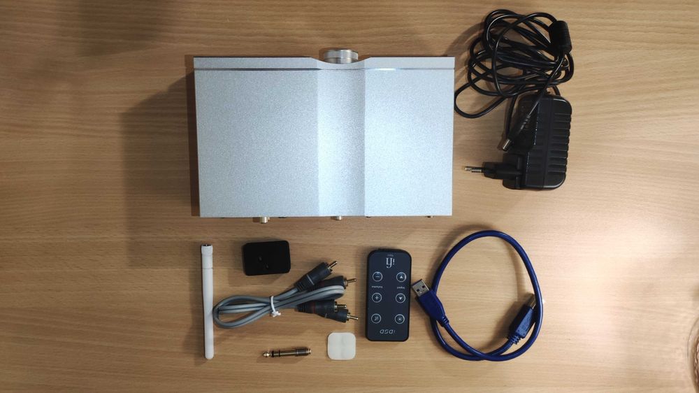 iFi NEO iDSD – audiofilski DAC/AMP/Preamp, + iPower