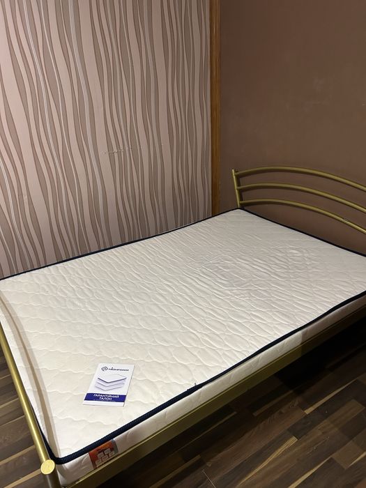 Ортопедичний матрац Highfoam Lento Presto 140x200 см