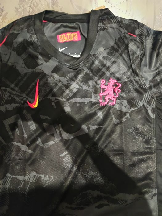 Camisola Nike Chelsea FC Third 2020/21 Preta/Rosa – Tamanho M