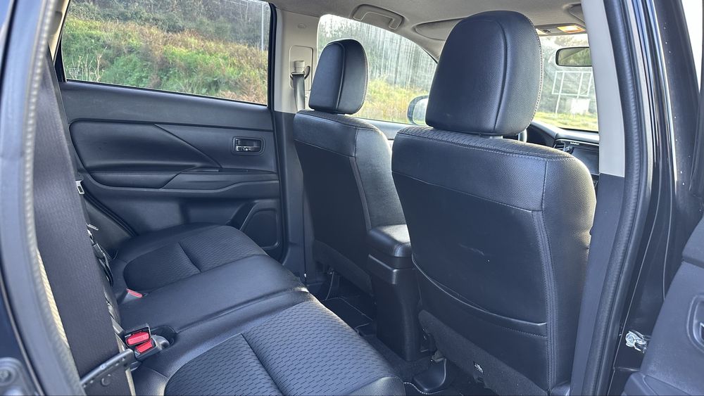 Mitsubishi Outlander PHEV