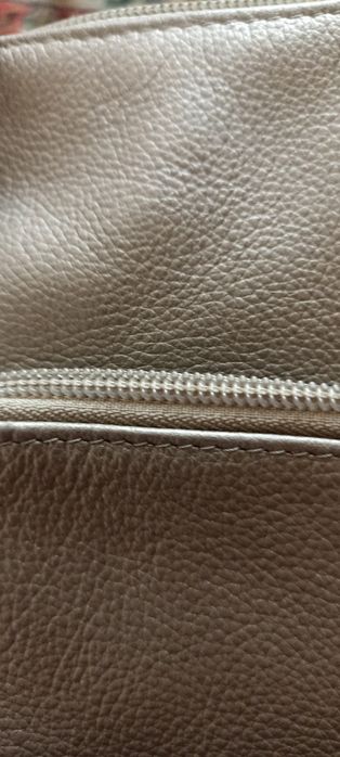 Продам жіночу сумочку