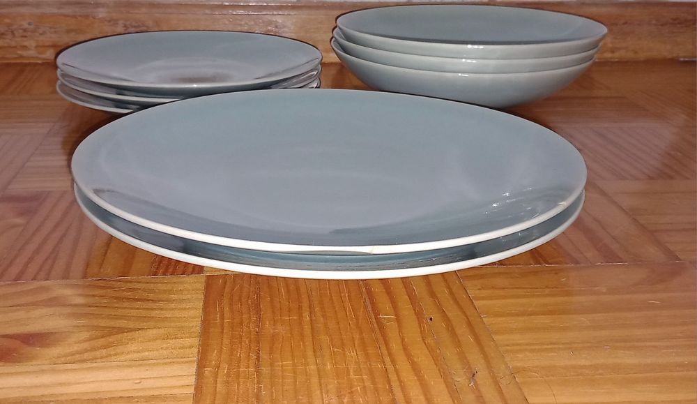 Green Plate Set447334136005928960