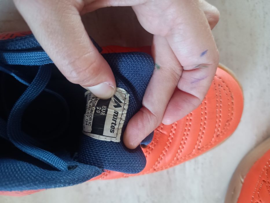 Buty na halę r.29